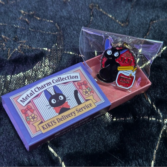 Ghibli Kiki’s Delivery Service Charm Japan Exclusive Collection Enamel Blind Box - Picture 5 of 5